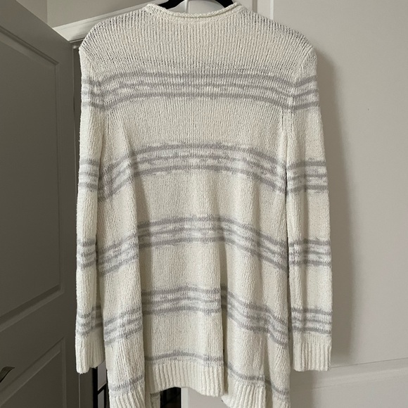 Gap Sweater - Picture 4 of 4